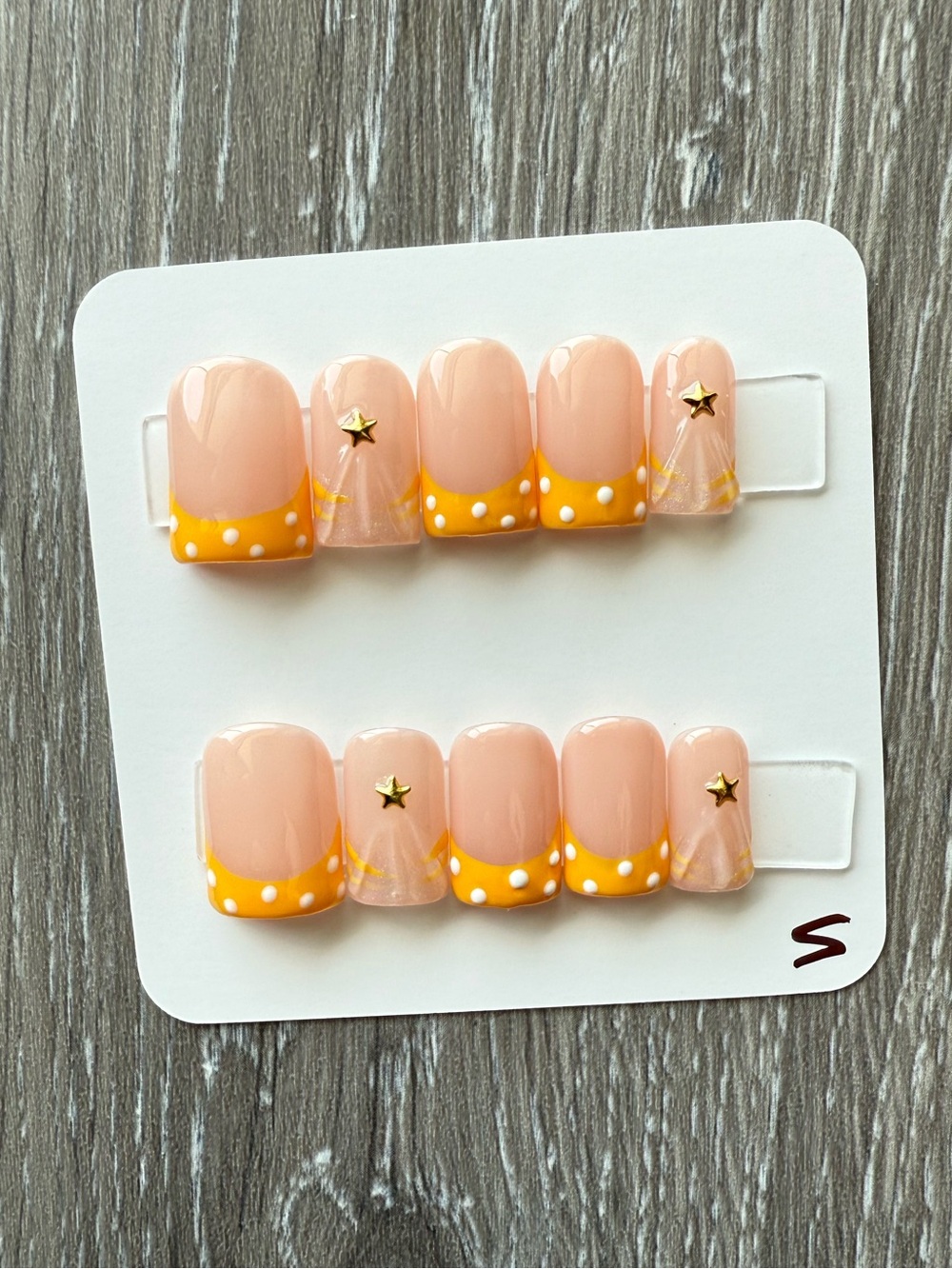 Peach & orange  Polka Dot Press-On Nails with Star Accents